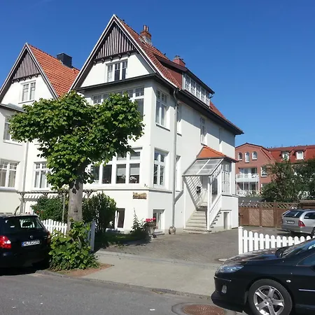 Haus Uebersee Wohnung Timbuktu Lubeck Exterior photo